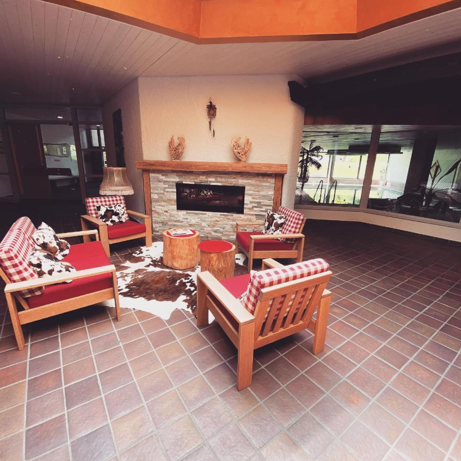 Ferienwohnung Guenter Im Tonbachtal バイアースブロン エクステリア 写真